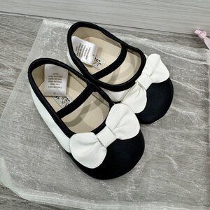 Janie and Jack Baby Crib Shoe Black/White - size 2 (3-6 mos)